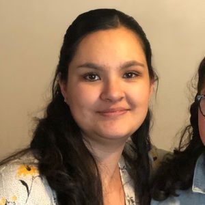 Meet your Posher, Olivia